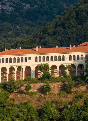 Ιερά Μονή Αγίας Λαύρας