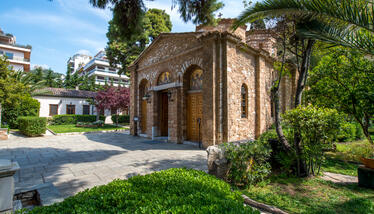 Καθολικό Μονής Πετράκη 