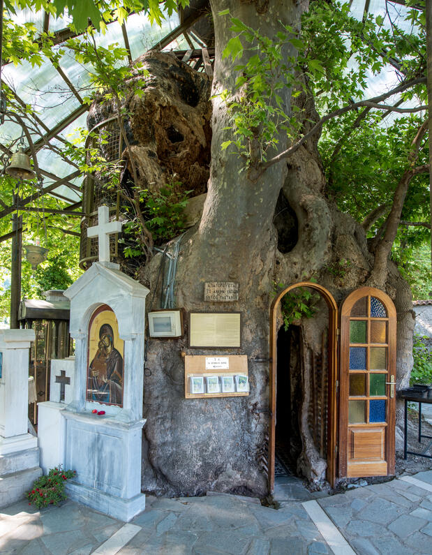 Ι. Ν. Παναγίας Πλατανιωτίσσης