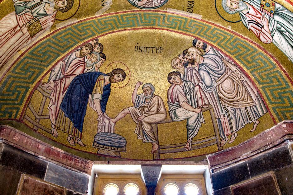 Ιερά Μονή Οσίου Λουκά