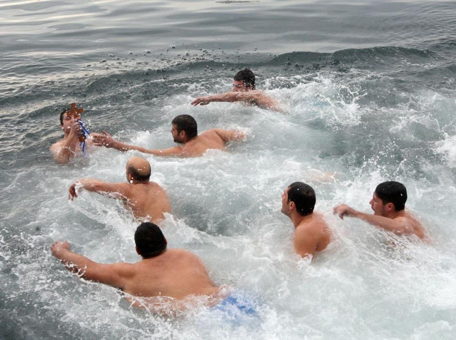 Ανέλκυση του Τίμιου Σταυρού